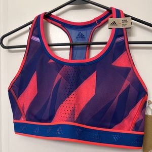 Sports bra